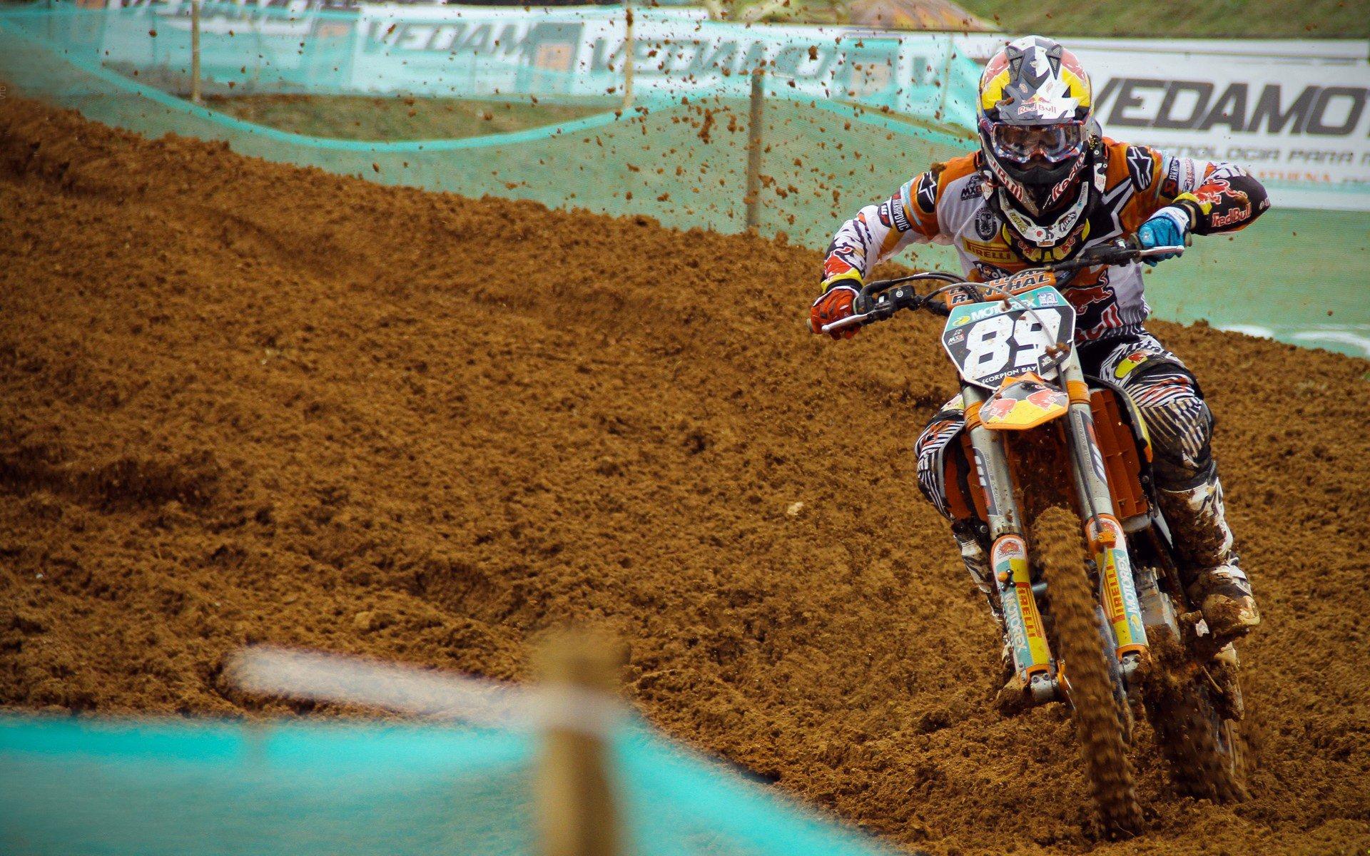 国际泳联重拳出击!多名顶尖选手因违规遭禁赛与巨额罚单